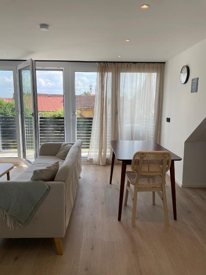 Roemer Apartment Und Zimmer Turkheim Exterior photo